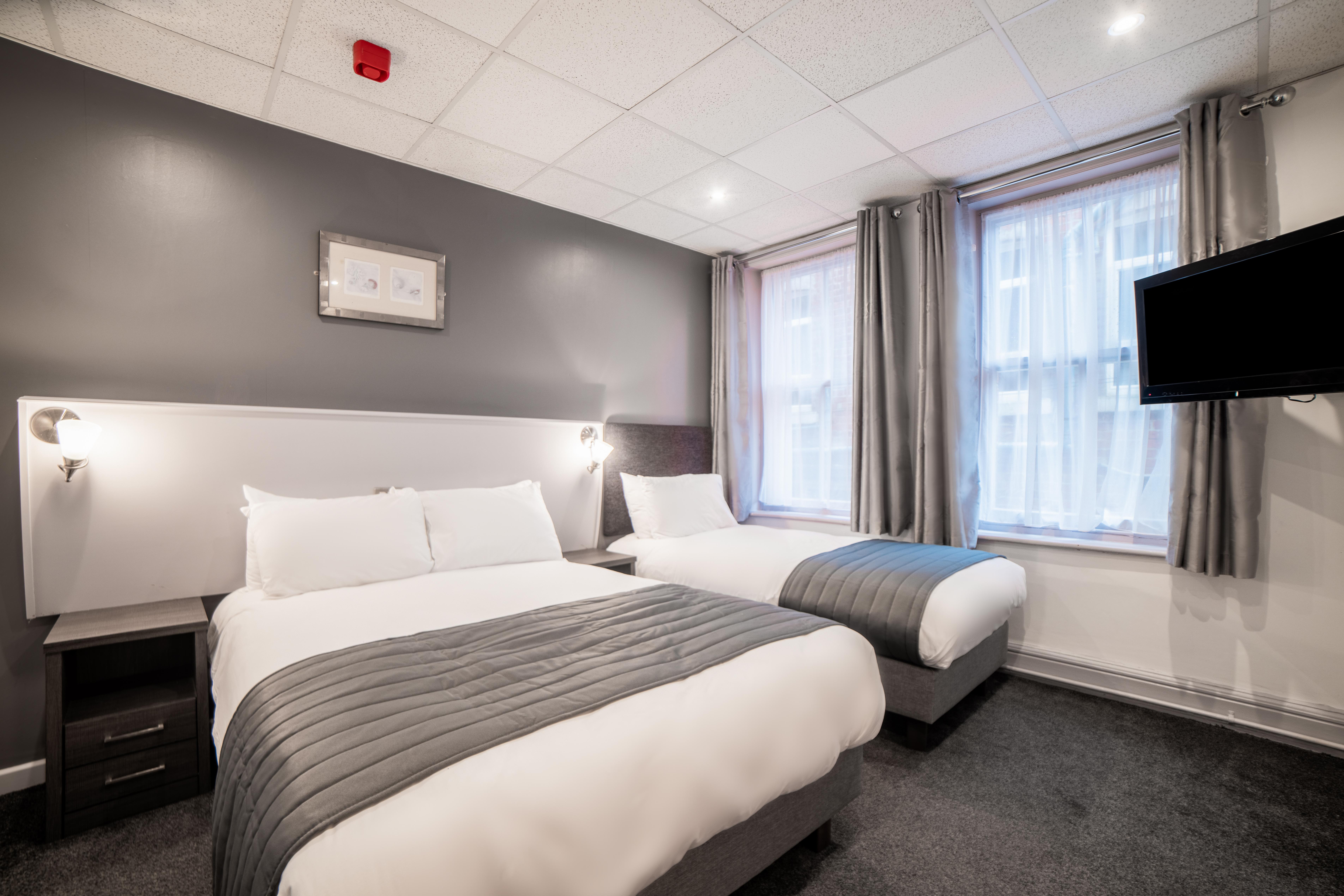 Comfort Inn Blackpool Gresham Exterior photo